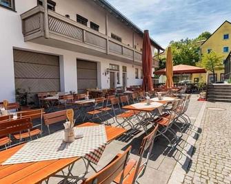 Hotel - Landgasthof Obermaier Zum Vilserwirt - Altfraunhofen - Restaurante