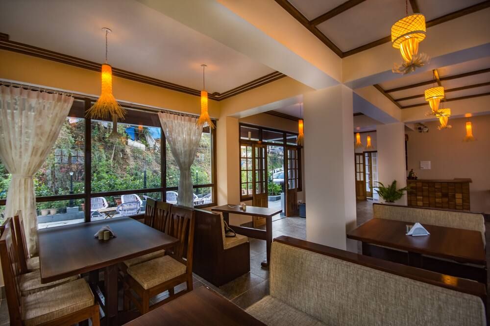 هوتل 100 بيتالز - جانجتوك 12 مينس فروم إمجي مارج - جانجتوك - مطعم