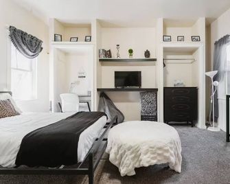 Lovely Private Guesthouse with AC & WiFi in Shillington - Shillington