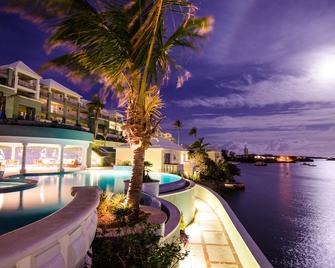 نيوستيد بلمونت هيلز جولف ريزورت آند سبا - Mount Pleasant - حوض السباحة