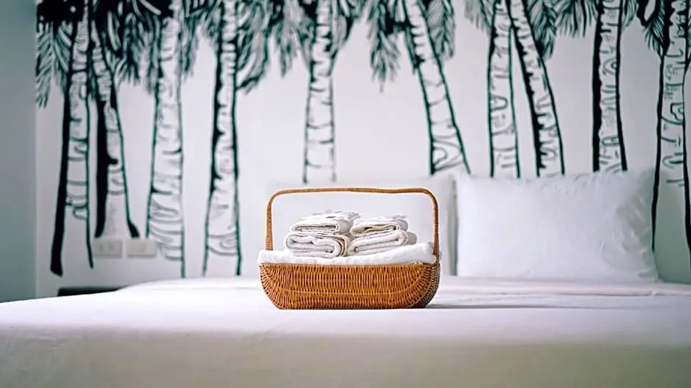 Vish Coco Gallery Hotel