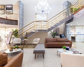 Hotel Dan Inn Ribeirão Preto By Nacional Inn - ריבראו פרטו - לובי