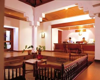 Hotel Silver Crest - Thekkady - Front desk