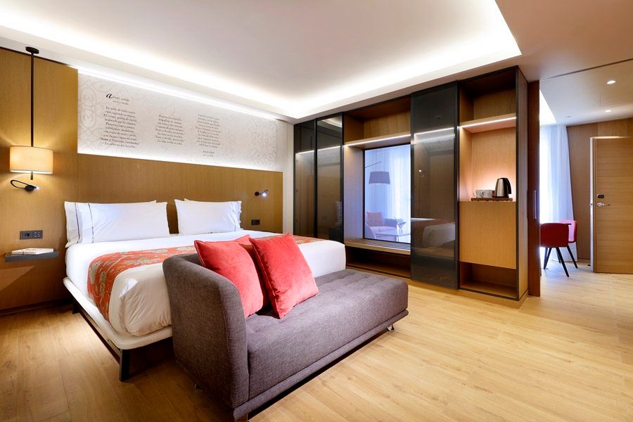 Aurea Catedral by Eurostars Hotel Company - Granada - Bedroom