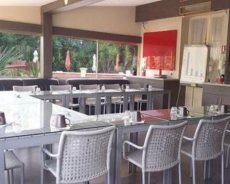 阿曼蒂爾斯開放式公寓酒店 - 聖拉斐爾 - 聖拉斐爾 - 餐廳
