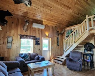 Black Bear Lodge - Caribou - Sala de estar