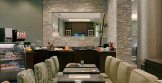 邁阿密國際機場貝斯特韋斯特高級套房酒店 - 邁阿密 - 邁阿密 - 餐廳