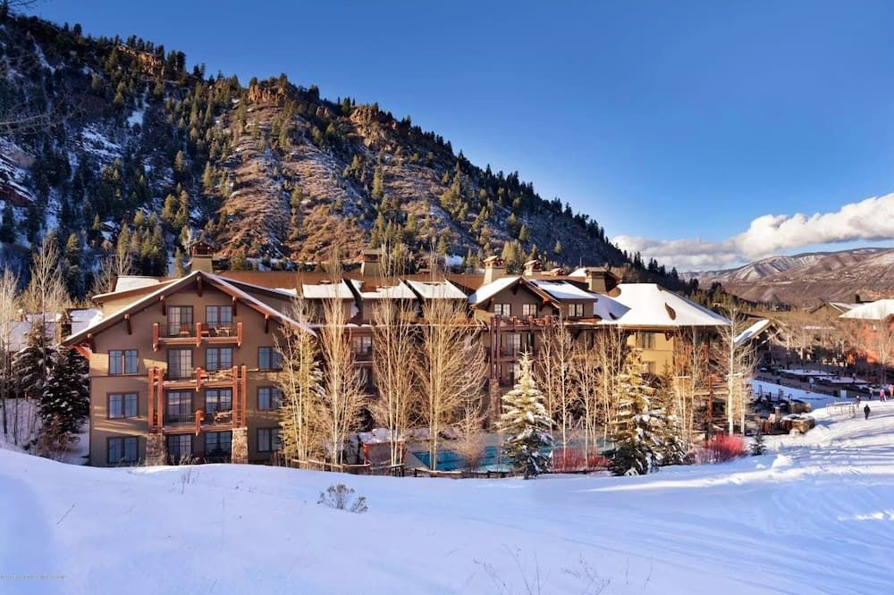 Amazing 2br 3ba Condo is Perfect for Aspen! - Aspen - Building
