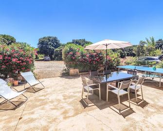 Cozy Home In Saint-Jean-De-Minervoi - Saint-Jean-de-Minervois - Patio