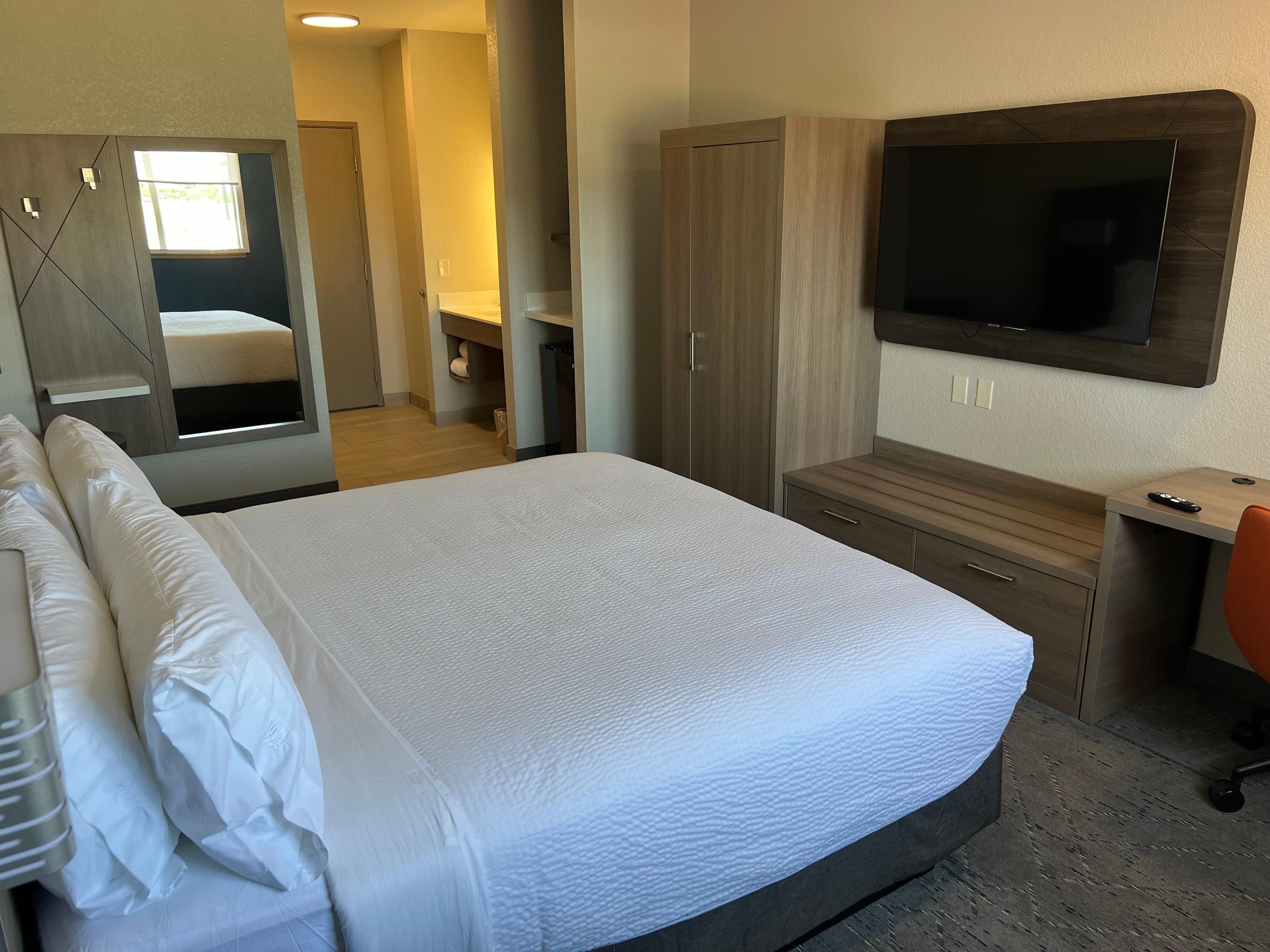 Holiday Inn Express Wichita North - Park City By IHG - Park City - Slaapkamer