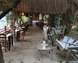 Bozburun Pembe Yunus Hotel - Bozburun - Restaurant
