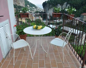 Via Paradiso - Amalfi - Balcón