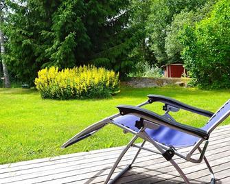 9 Person Holiday Home In Hallstavik-By Traum - Hallstavik - Innenhof