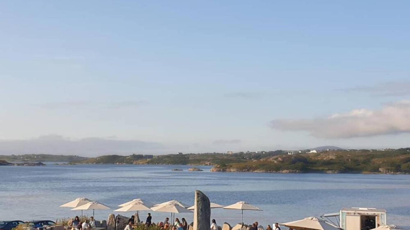 Caisleain Oir Hotel