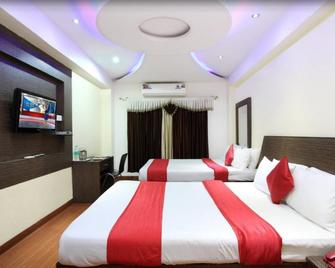 Hotel Mb International - Mysore - Bedroom