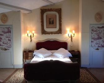 Domaine de Rennebourg - Asnières-la-Giraud - Bedroom