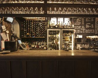 Gales of Llangollen - Llangollen - Bar