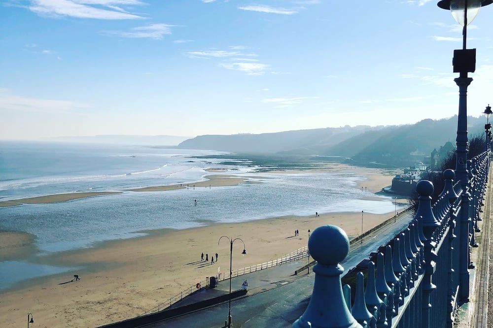 Bike & Boot - סקארבורו - חוף