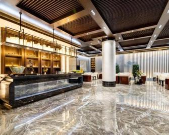 Lanwan Hotel - Dalian - Lobby