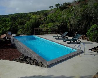 Aldeia dos Caldeirões - Madalena - Pool