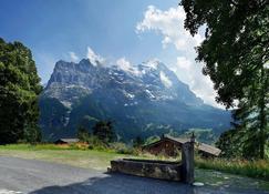 Eiger View Alpine Lodge - Grindelwald