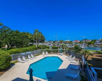 Sunny Side Up - Isle of Palms - Pool