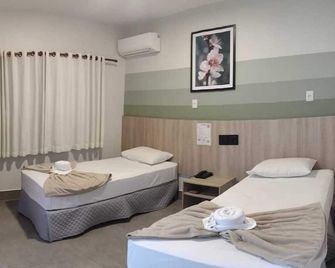 Limeira Plaza Hotel - Limeira - Bedroom