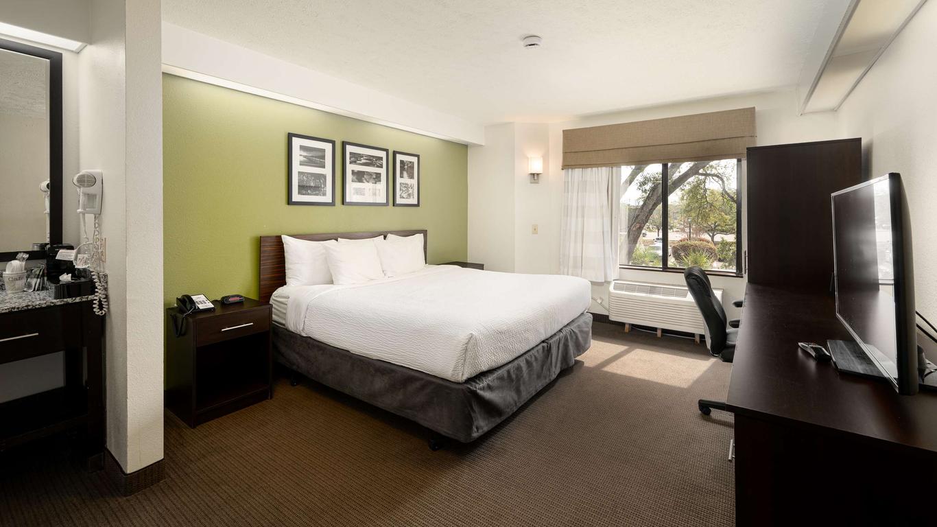 SureStay by Best Western Summerville Flowertown