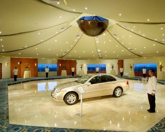 Holiday Inn Villahermosa Aeropuerto By IHG - Villahermosa - Recepción