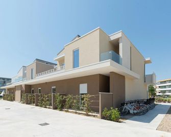 Suite du Parc & Hotel - Giulianova - Budova