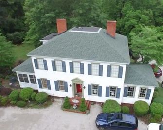 Oak Manor Inn - Hartsville - Edificio