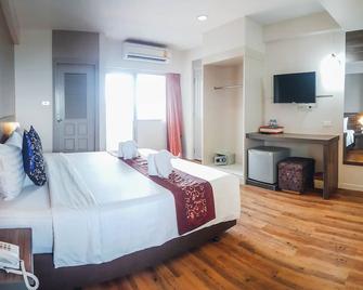 Eastiny Inn Hotel - Pattaya - Bedroom