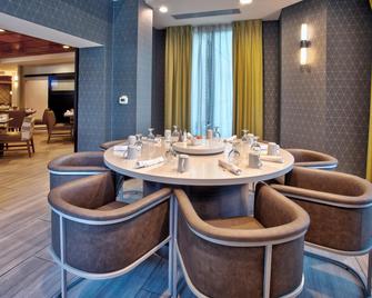 Crowne Plaza Chicago-Northbrook - Northbrook - Restaurant