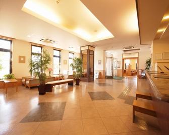Hotel Route-Inn Nagaoka Inter - Nagaoka - Lobby