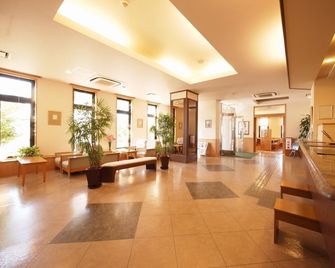 Hotel Route-Inn Nagaoka Inter - Nagaoka - Lobby