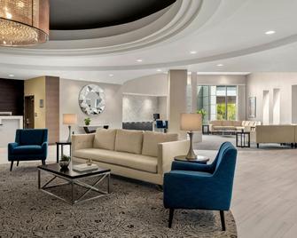 Delta Hotels by Marriott Somerset - Somerset - Oturma odası