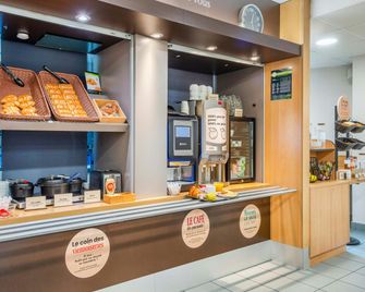 B&B HOTEL Cholet Sud - Cholet - Buffet