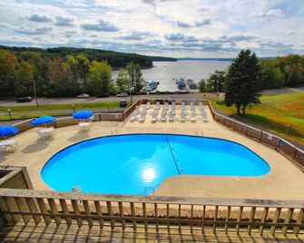 Tanglwood Resort - Hawley - Pool