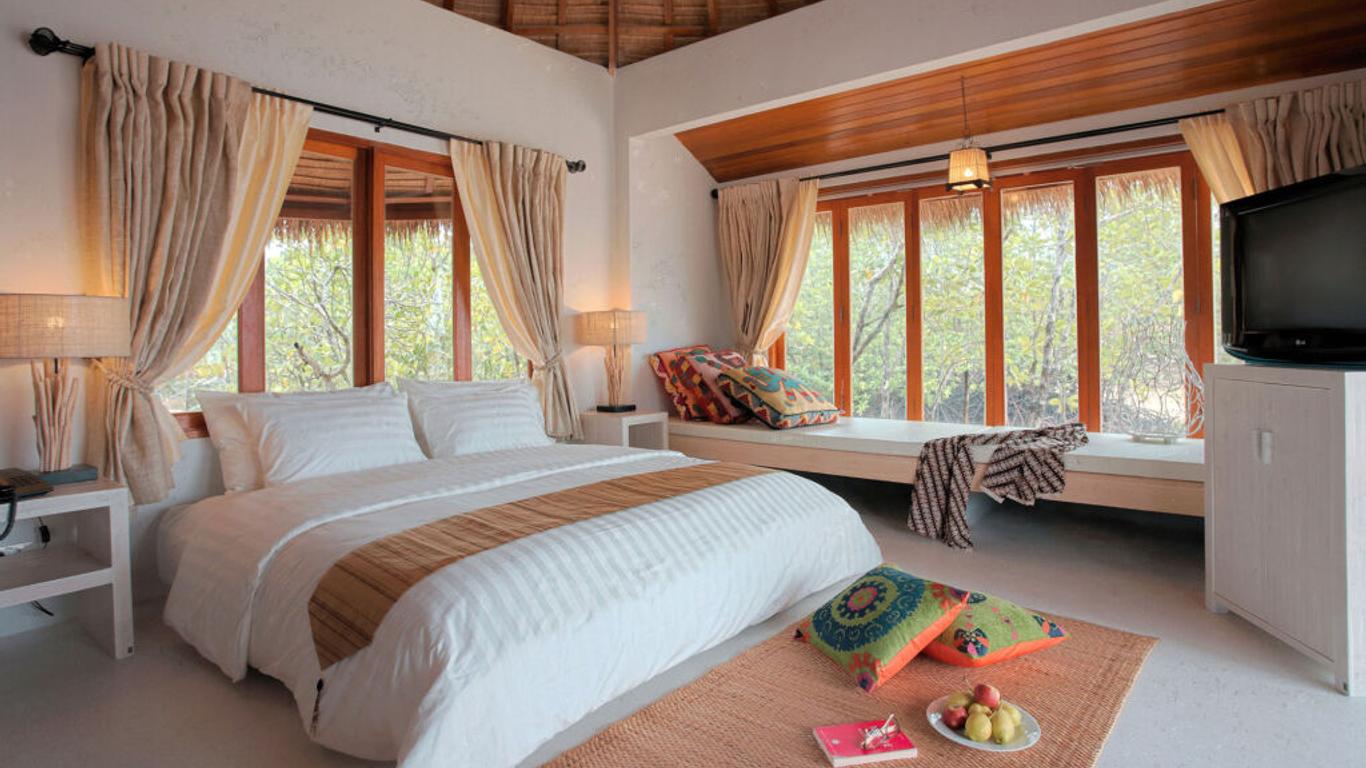 The Blue Sky Resort@ Koh Payam