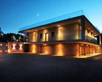 Hotel Seventeen - Valbonne - Edificio