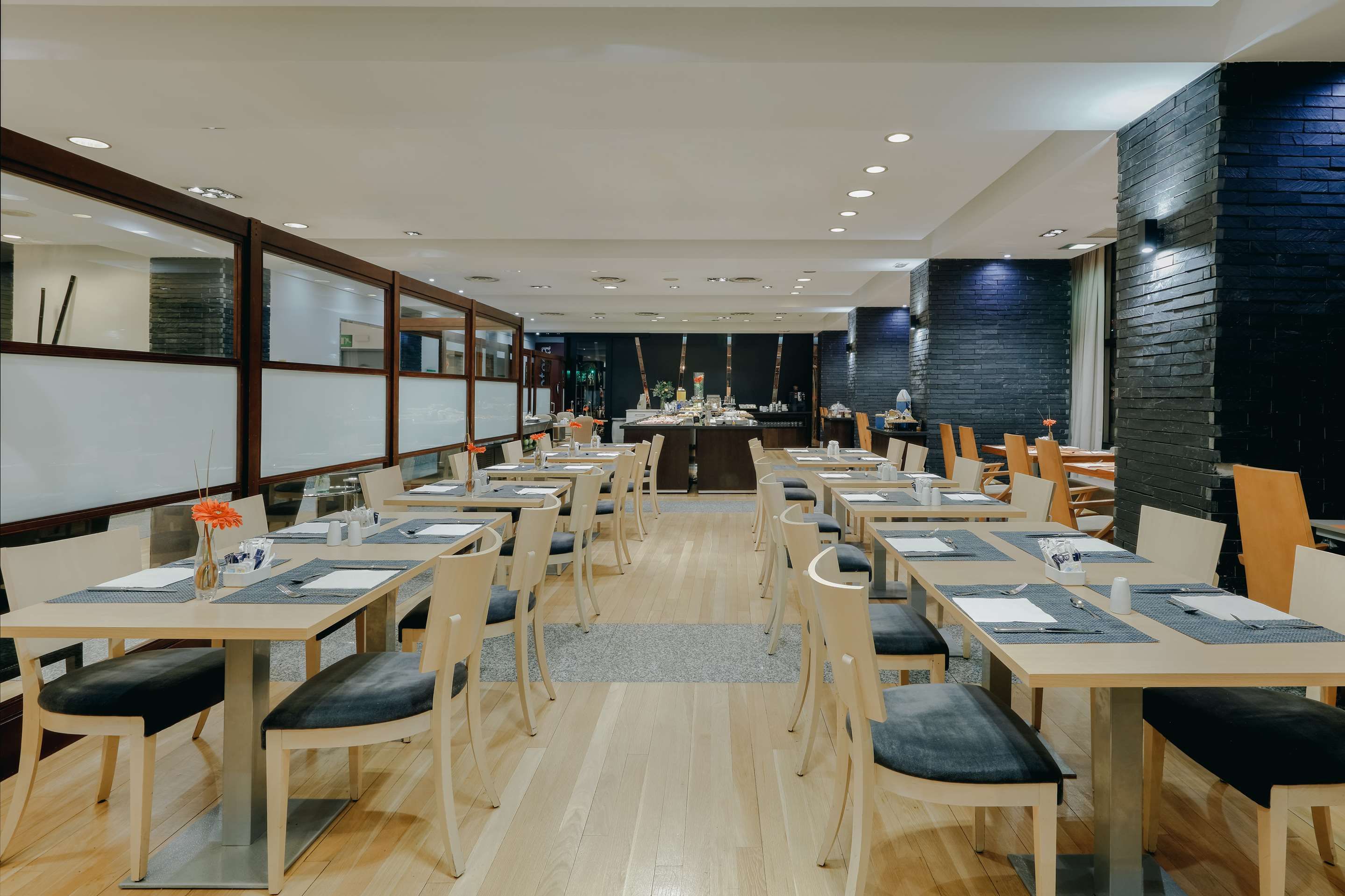 Hesperia A Coruña Centro - La Coruña - Restaurante