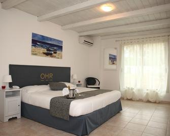 Hotel Aria di Mare - Marina di Ragusa - Camera da letto