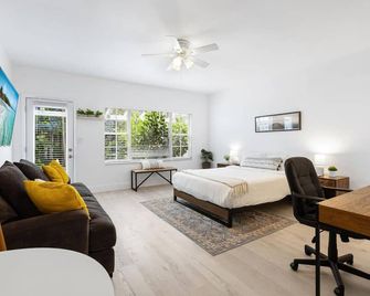 Lovely Studio in the Heart of Victoria Park - פורט לודרדייל - חדר שינה