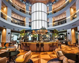 Courtyard by Marriott Baku - Baku - Bar