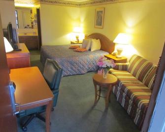 Travel Inn & Suites - Frankfort - Habitación