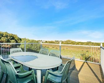 Peace and Tranquility Overlooking the Sand Dunes of Goolwa Beach - Goolwa - Balcony