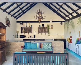 Casa Amalia - Jan Thiel Beach - Віллемстад - Вітальня