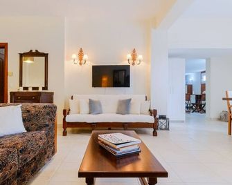 Yasemi Home by RentalsPro - Lagomandra Halkidiki - Elia Nikitis