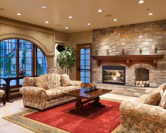 Bluegreen Vacations Big Bear Village, Ascend Resort Collection - ביג בר לייק - סלון