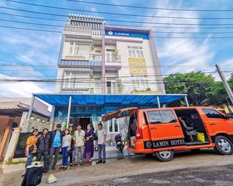 Khach San La Min - Dao Phu Quy - Phu Quy - Building